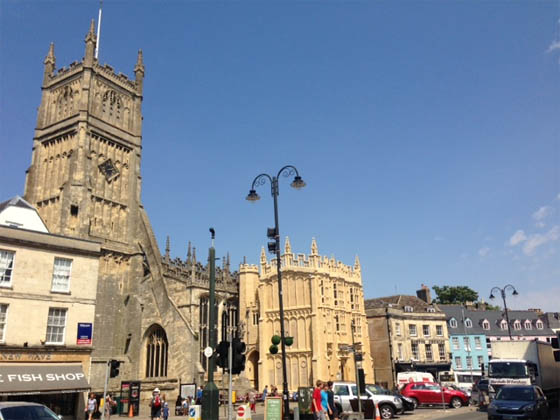 Cirencester Market Square and church